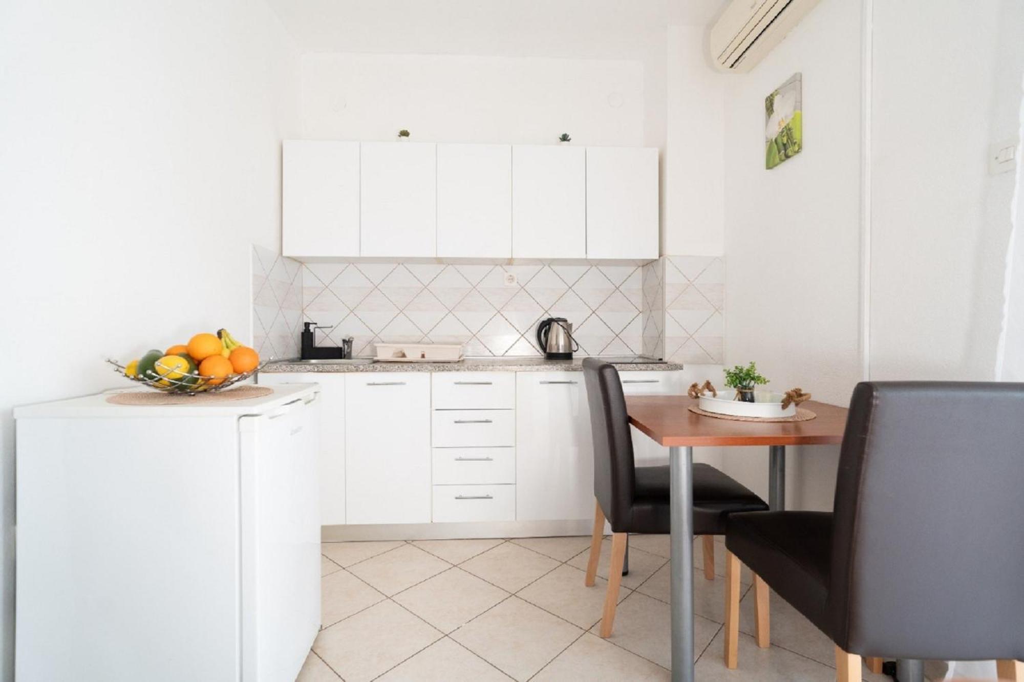 Apartments Milic Gornji Karin Exterior foto