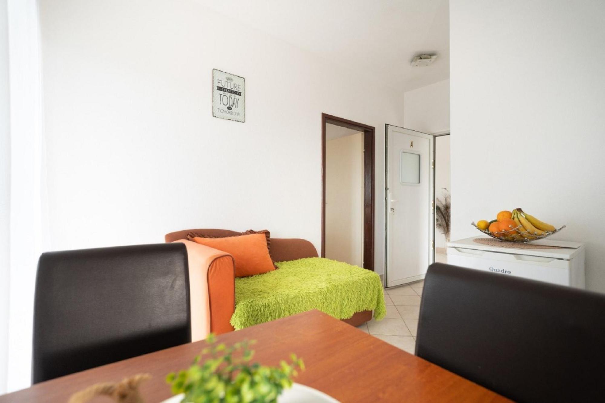 Apartments Milic Gornji Karin Quarto foto